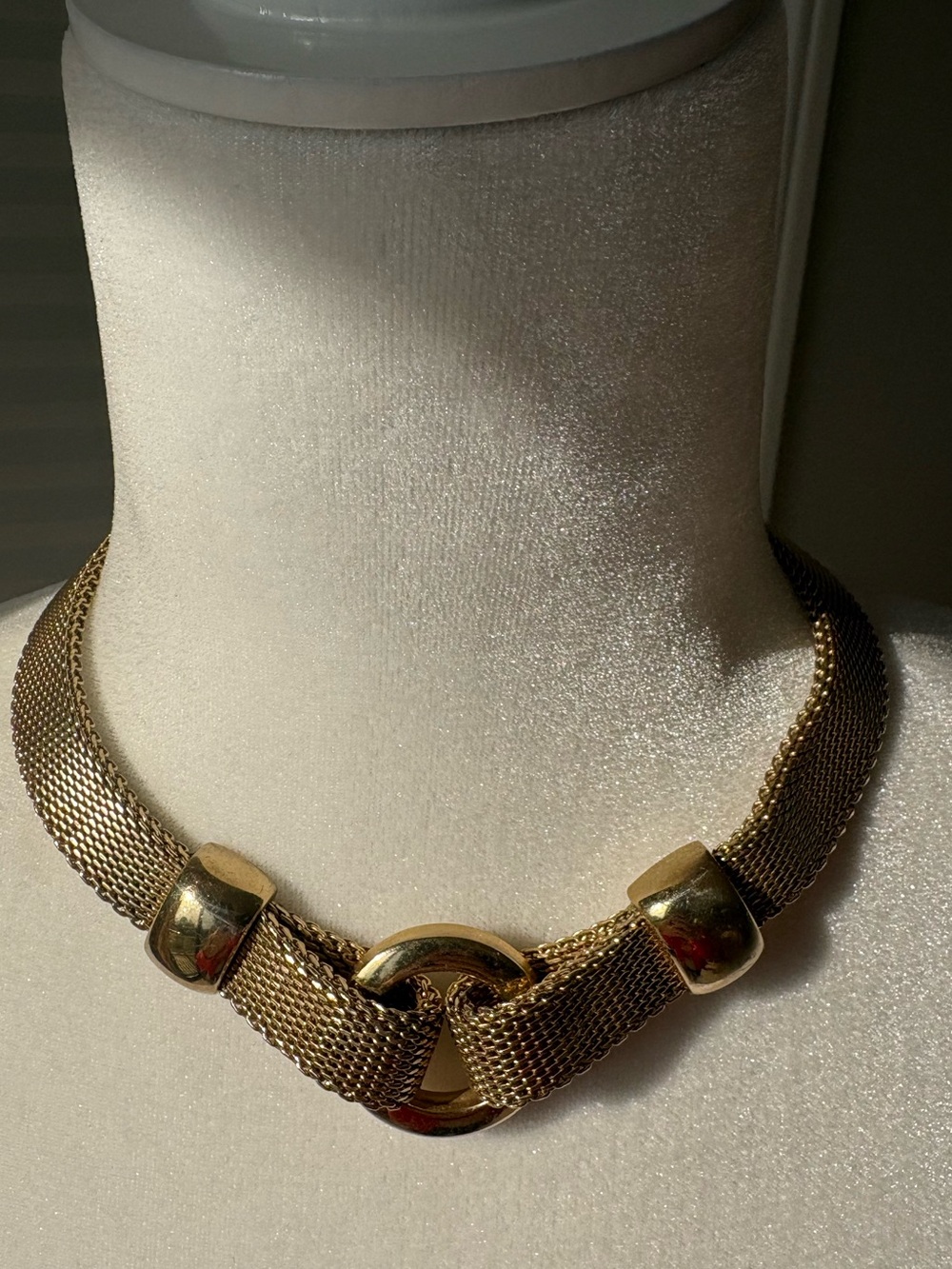 Vintage Monet Gold Tone Mesh Knot Statement Necklace - Picture 2 of 7